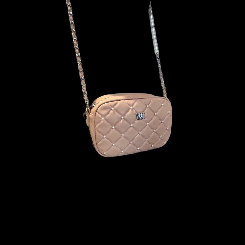New Badgley Mischka crossbody with pearls - Picture 9 of 12